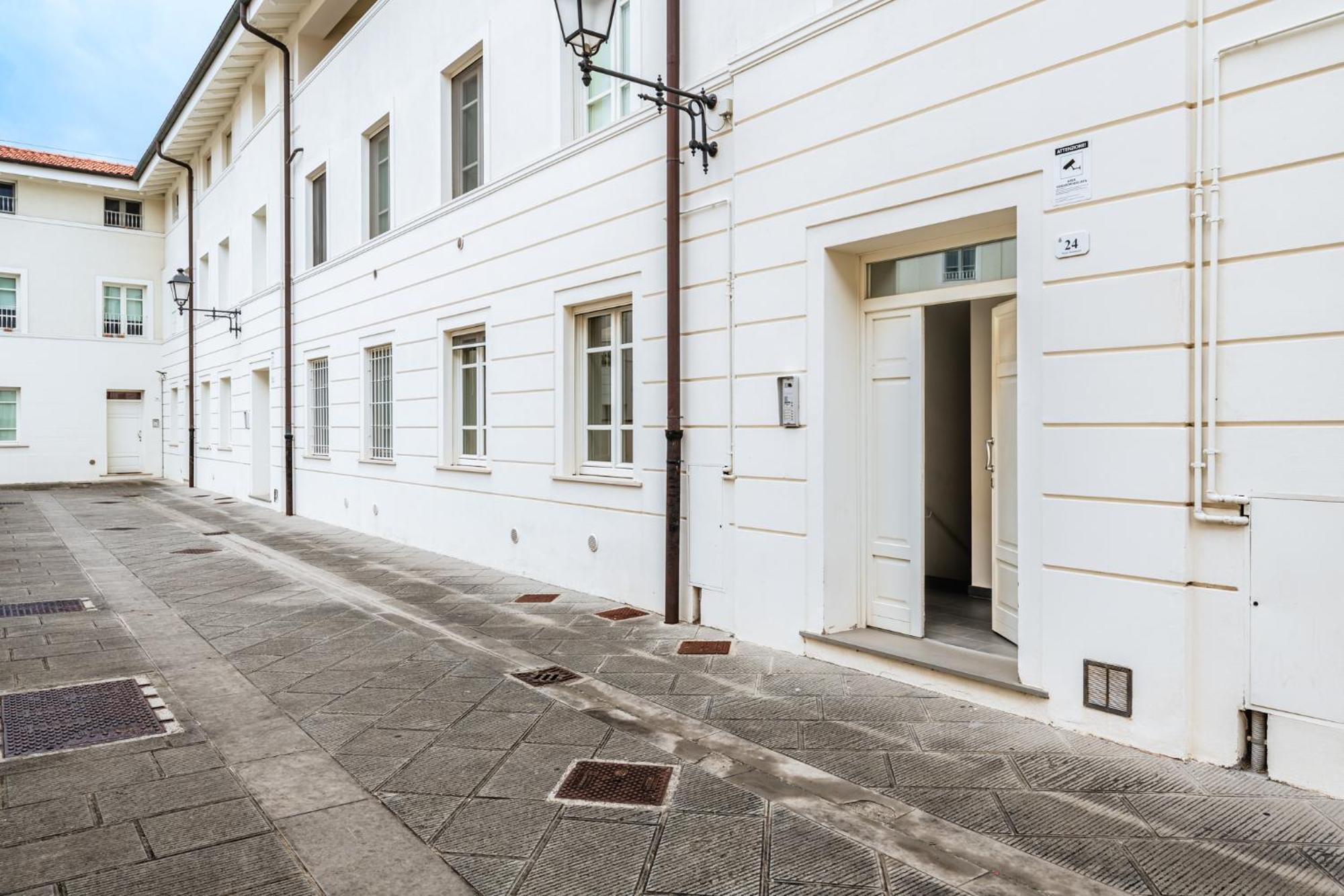 Roped San Martino Garden Apartment Pisa Exterior photo